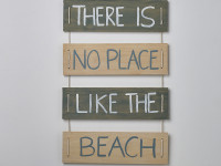There’s no place like the beach: DIY beach sign