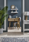 Hamptons blue office