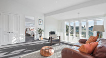 Stuart and Tracey’s stunning light-flooded home photo