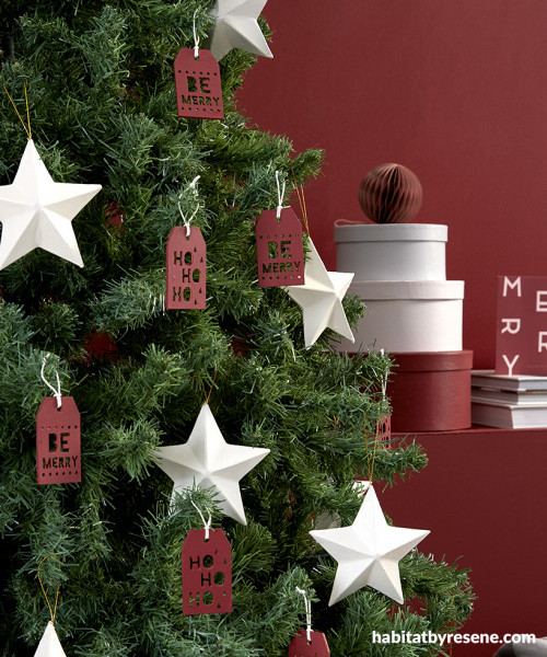 christmas decor inspiration, diy christmas tags, diy christmas decorations, christmas colour combo